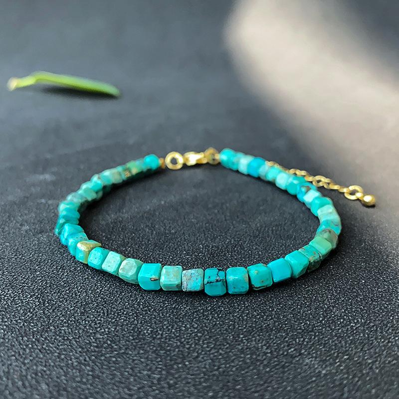 Браслет из бирюзы Jingyao Натуральная необработанная руда Высококачественный фарфор Маленький куб Кубик Рубика Браслет из бирюзы About 4.5*4.5mm