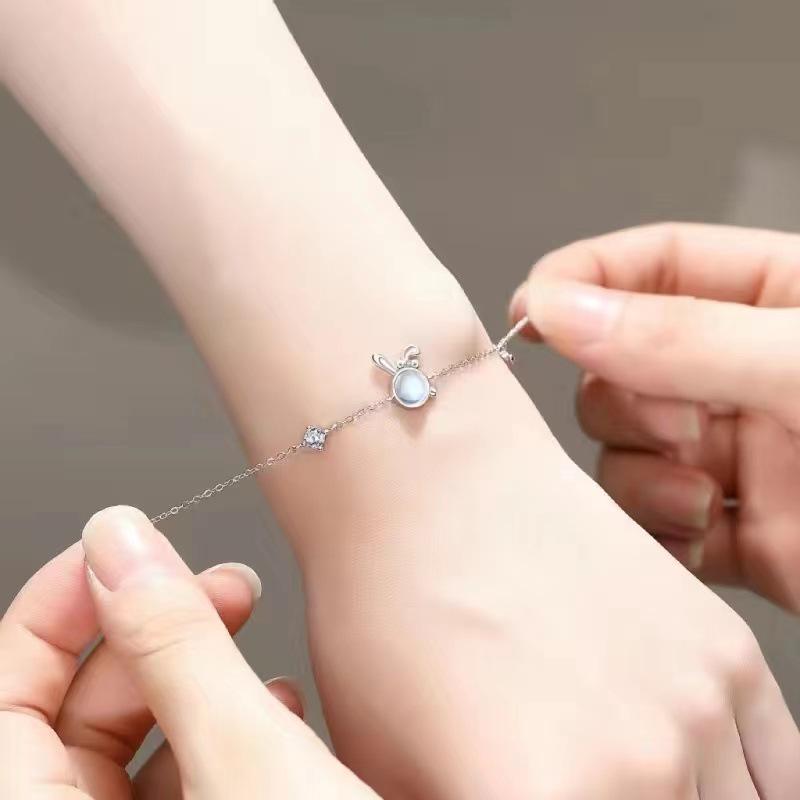 2023 Year of the Rabbit Moonstone Bracelet & Necklace Set - Cute Exquisite Women's Gift