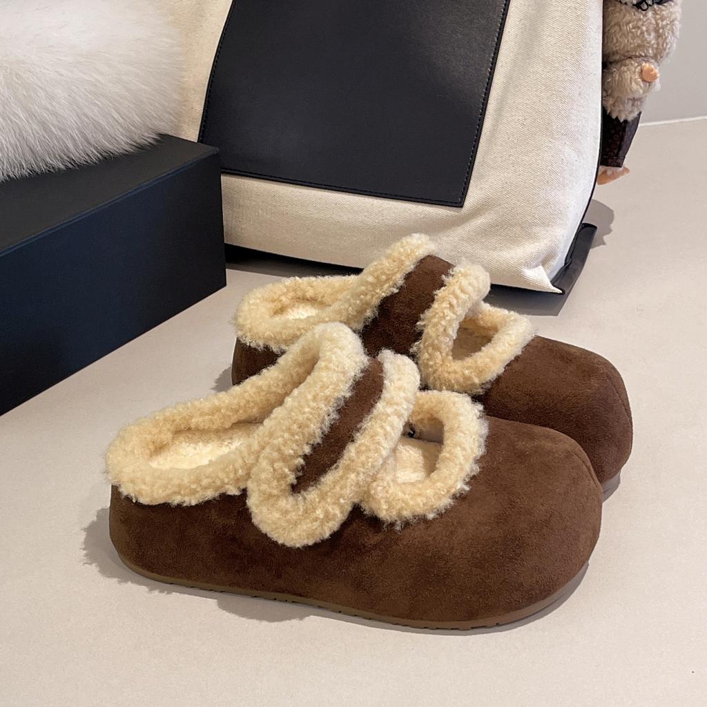 Korean Version Ins Tide Thick Bottom Outer Wear Wool Slippers Women's Fashion Lamb Wool Muffin Lazy High-end Home Slippers