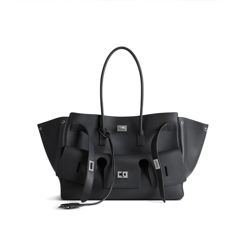 

Luxury Large Capacity Highquality Leather Wing Tote Bag Trend Advanced Texture Simple Soft Wear-resistant Travel Luggage Handbag