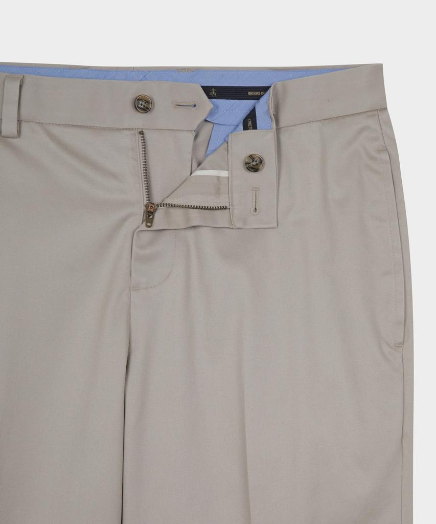 BROOKS BROTHERS Regular Fit Lightweight Advantage Chino (Khaki) (Bbpcmmz502)
