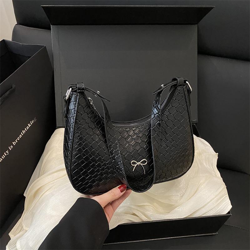 Bow Design Woven Pattern New Trendy Personality Fashionable Shoulder Portable Underarm Bag Women