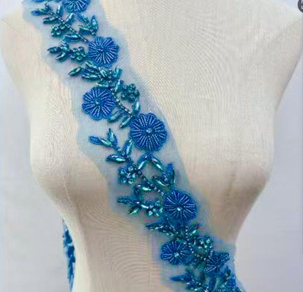 RM-802 Hot Sale Beaded Rhinestone Flower Lace Applique Trim Sewing Motif Embroidery