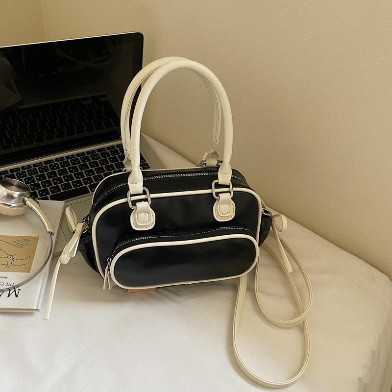 

Новая сумка-мессенджер женская 2025 новая портативная маленькая квадратная сумка модный модный рюкзак простая сумка через плечо чёрный