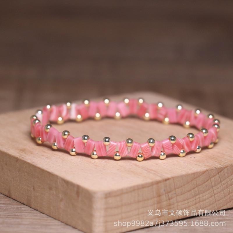 

Pink Shell Beaded Bracelet – Gold Accent Double Layer Boho Jewelry, Dainty Stackable Gift for Women рожевий
