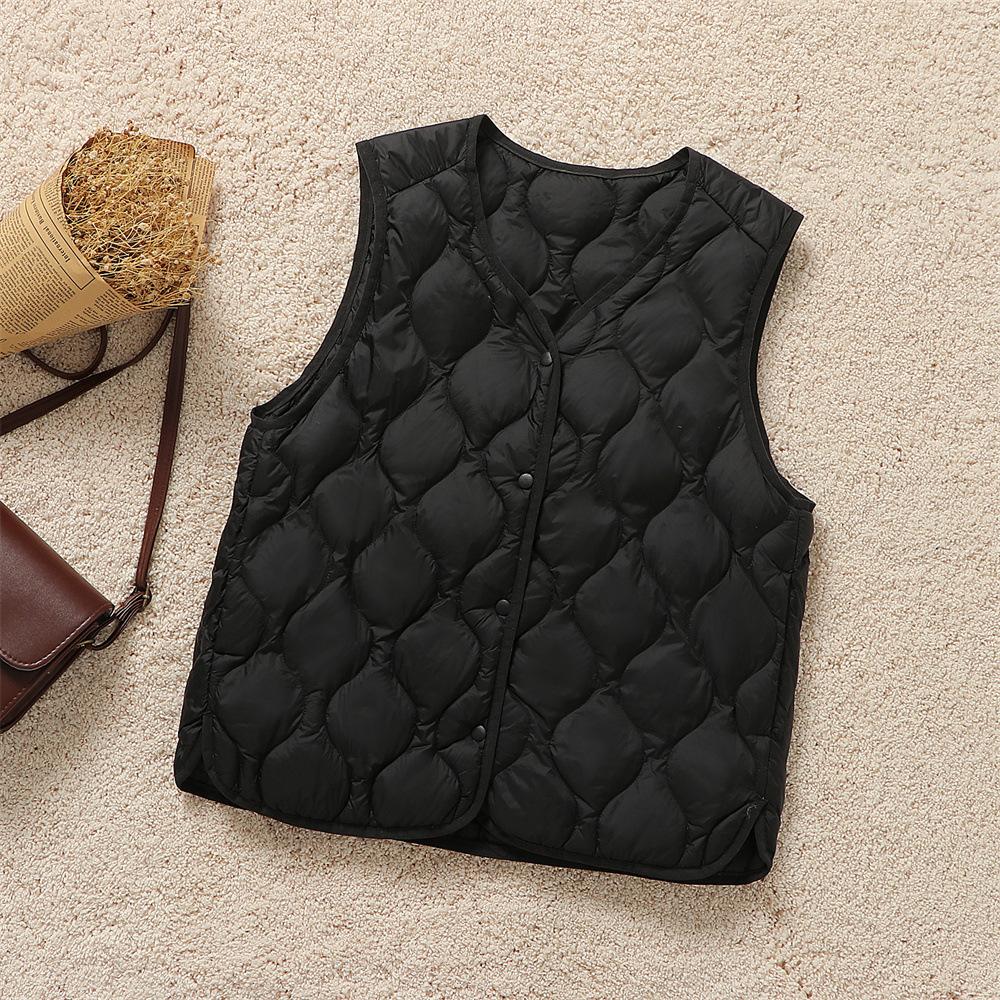 Down vest women wear autumn and winter new fashion V-neck light white duck down warm bottom vest vest vest