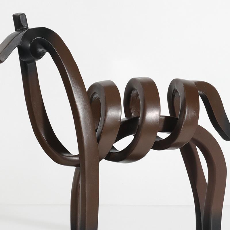 Abstract Line Hollow Horse Figurine Resin Animal Sculpture Craft Living Room Office Hollow Horse Figurine Home Decoration Gift