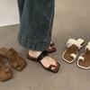 Calzado para mujer – Sandalias