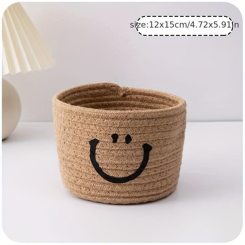 Charming Smile Woven Storage Basket - Compact Organizer for Cosmetics, Brushes & Pens - Ideal for Desk, Office, Dorm Decor