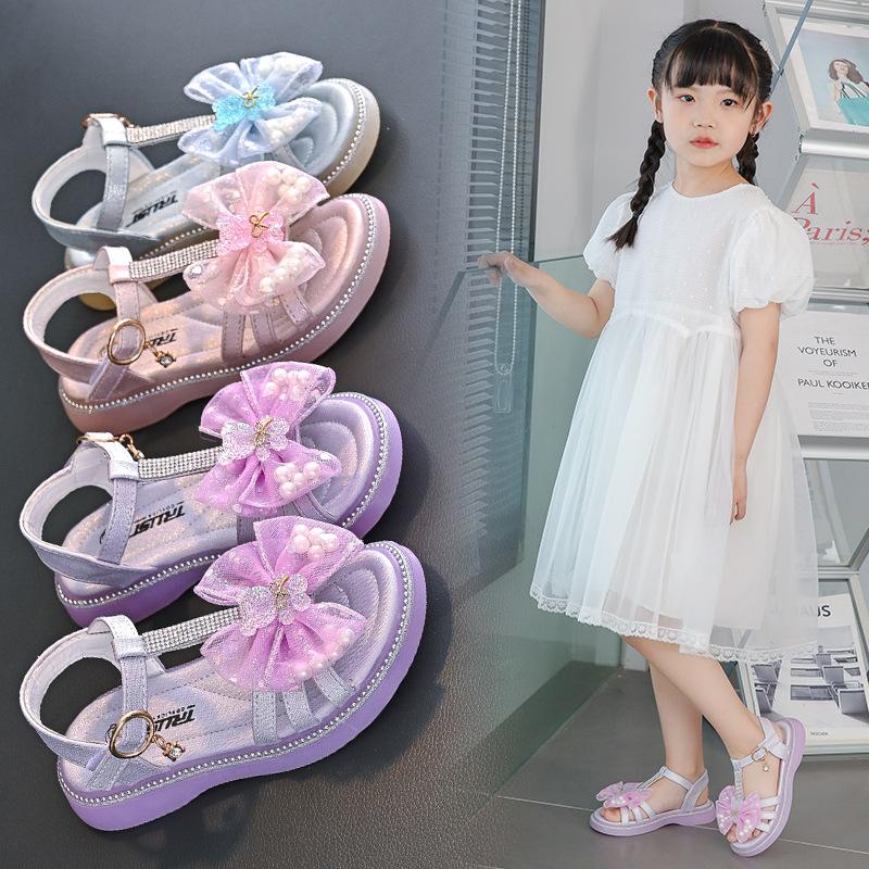 Girls' casual sandals, new summer Korean style, butterfly design, jelly sole, open-toe shoes for students and older children