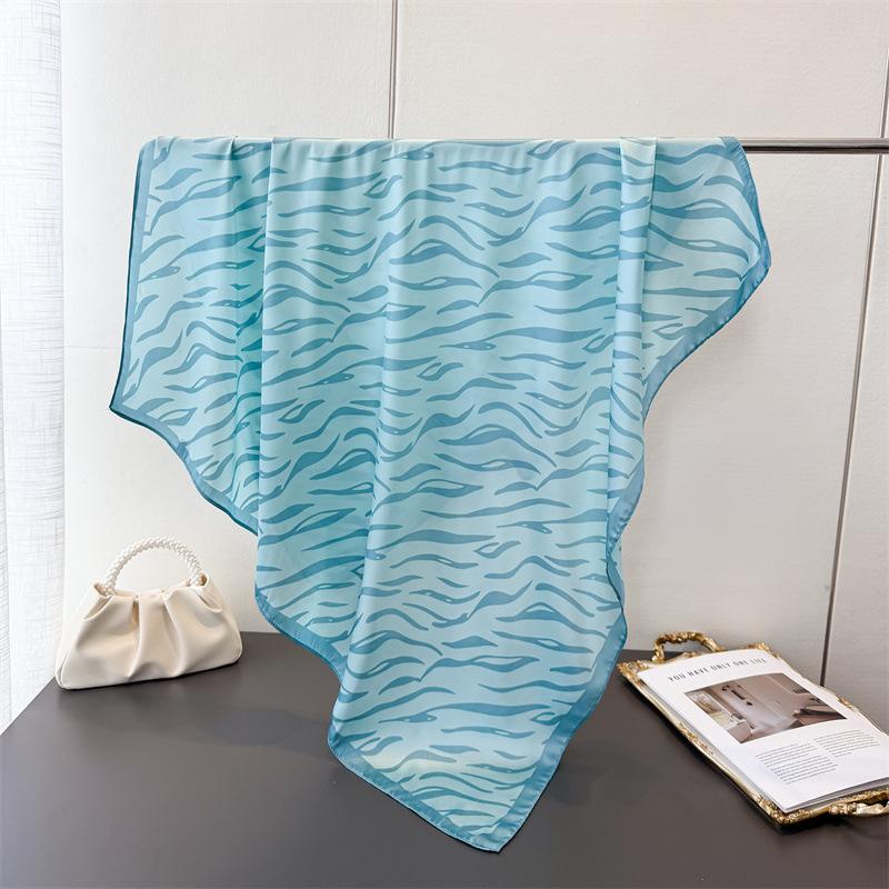 Fashion Commuting Simulation Silk High-end Square Scarf Silk Scarf Printing Travel Shawl Scarf Sunscreen Headscarf Women's Scarf