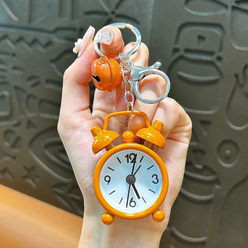 

Корейский и японский брелок-подвеска с будильником: Креативный автомобильный аксессуар-сумка и подарок для мероприятия оранжевый