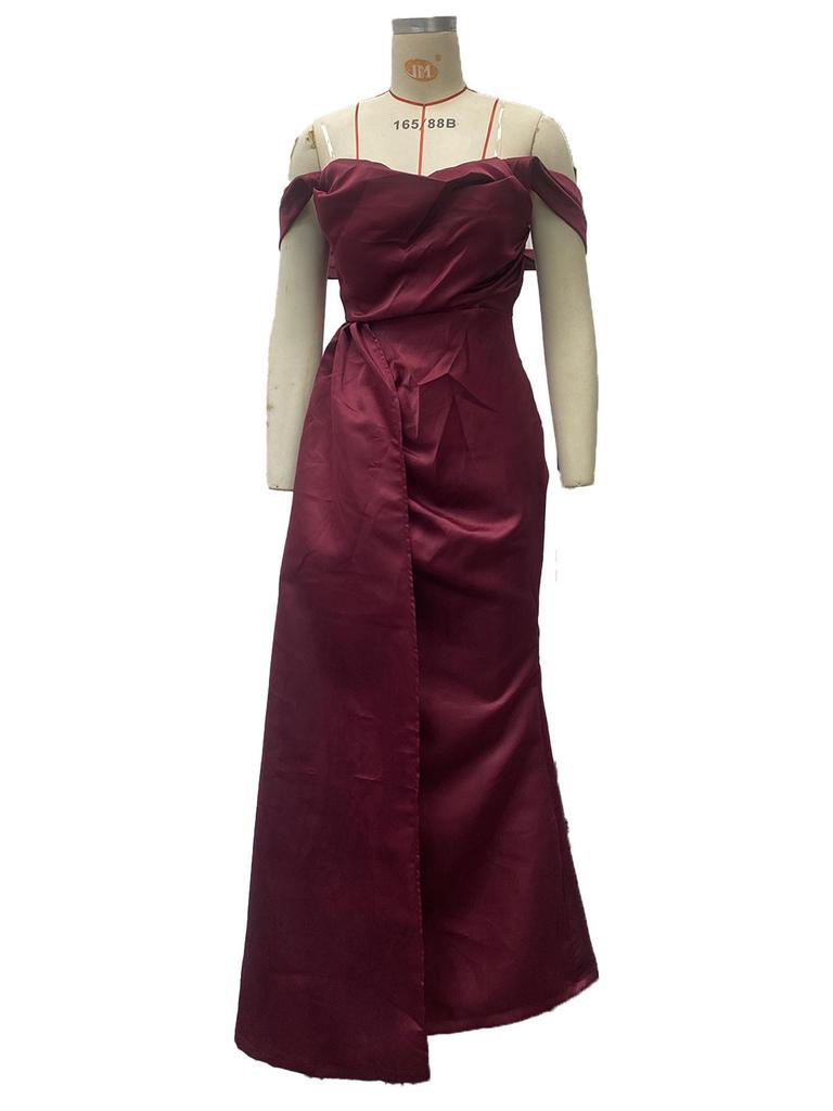 Večerní párty šaty s vysokým rozparkem na jedno rameno, slim střih 2025