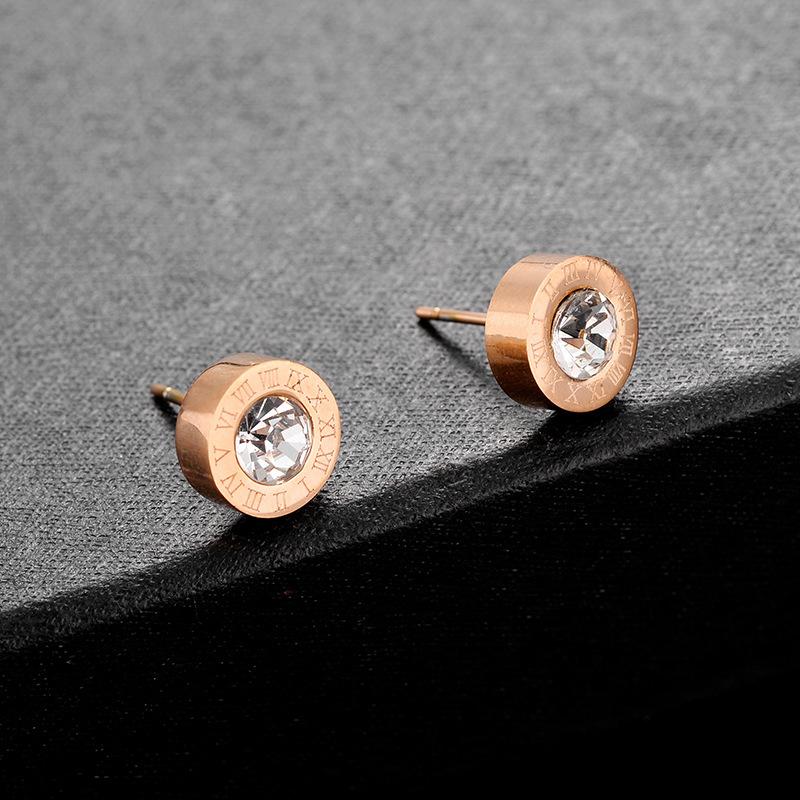Trendy Geometric Circular Zircon Crystal Roman Numerals Stud Earrings for Women Vintage Style Stainless Steel Earring Jewelry