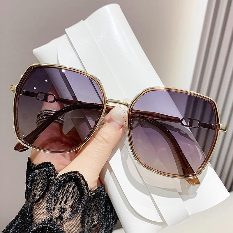 Internet celebrity versatile sunglasses women anti-ultraviolet large frame glasses big face thin polarized advanced driver glasses sunglasses