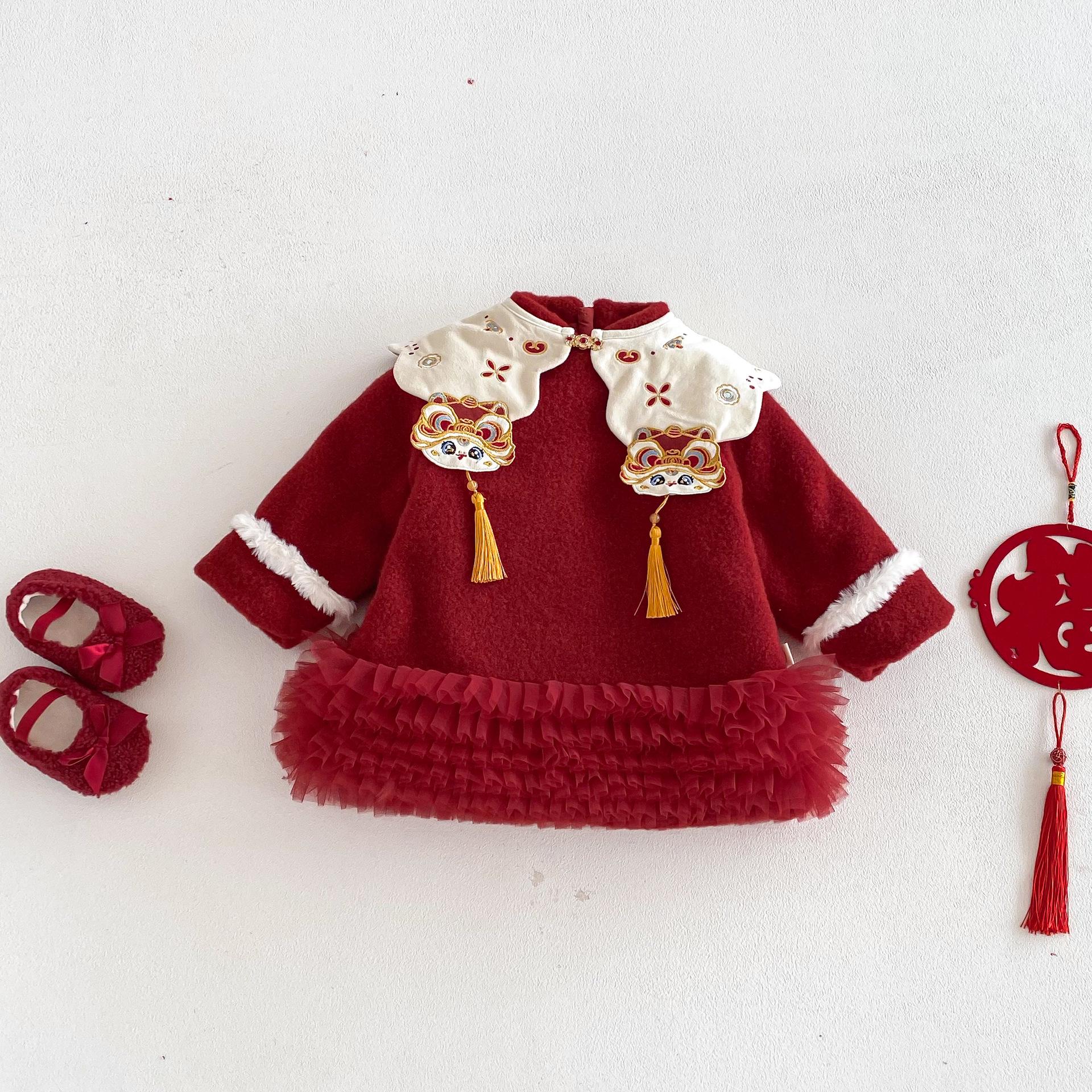 Ретро-платье для девочек на Новый год 2025 с тигриной головой и кисточками 73