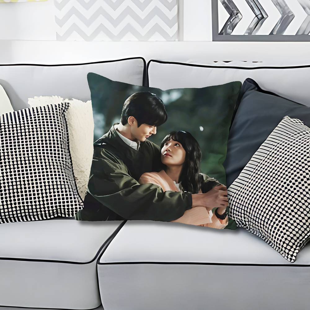 LLovely RRunner TV Anime Celebrity Merchandise AllMatch Printed Pillow Case Sofa Car Office Room Decoration Protector