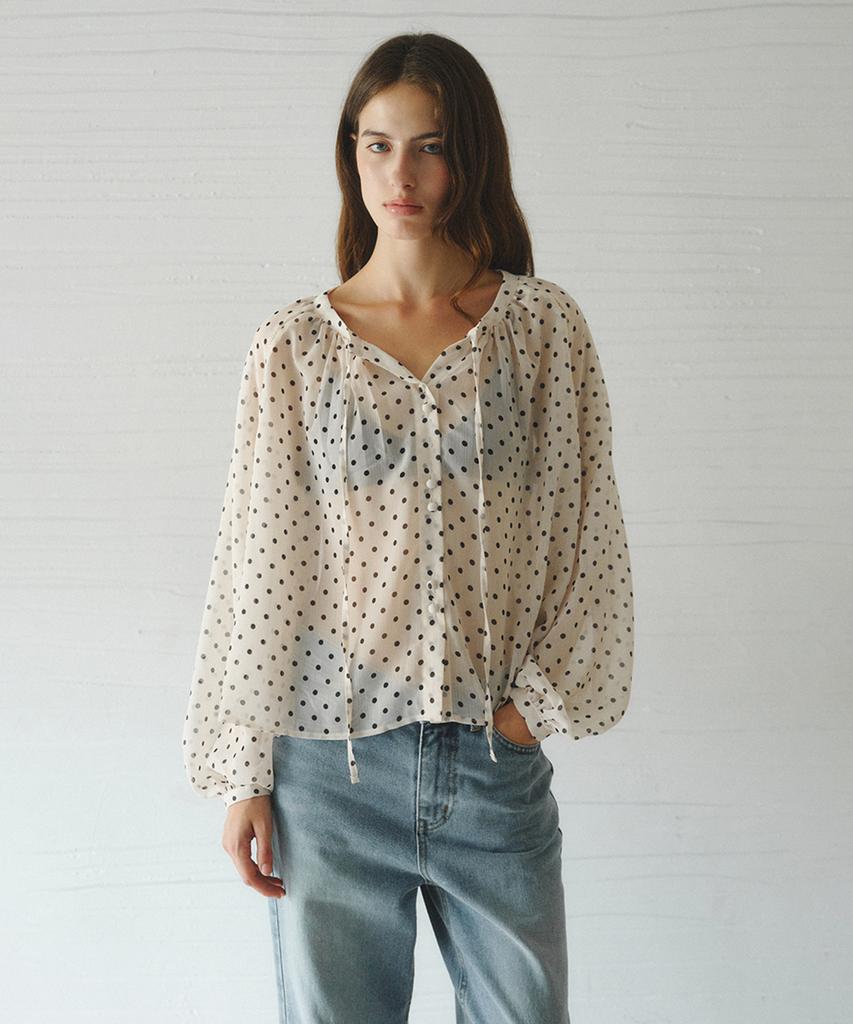 LENINA Lucia Raglan Shirring Dot Blouse_Beige Dot