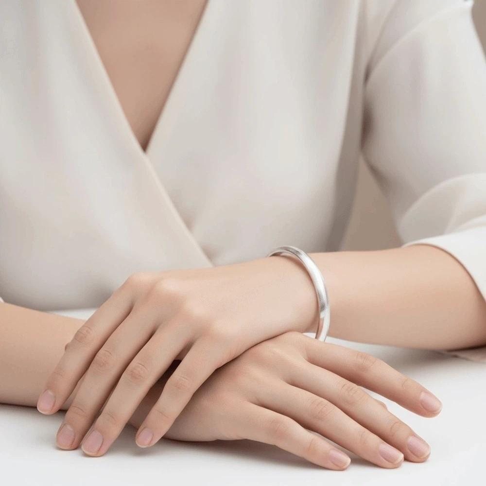 Zinc Zinc Alloy Cat's Eye Bracelet Waterproof Golden Wristband Versatile Opening Brushed Bangle  Friends