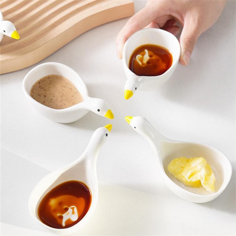 Evropské keramické nádobí Bílý lžíce Miska Talíř na svačinu s kaviárem Ovocný podnos Restaurace Kuchyně Keramické nádobí Miska Talíř