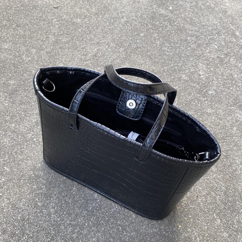 Niche Design Crocodile Pattern Bucket Bag Portable Shoulder Bag Rest Oblique Span Tote Women's Bag Leisure Winter