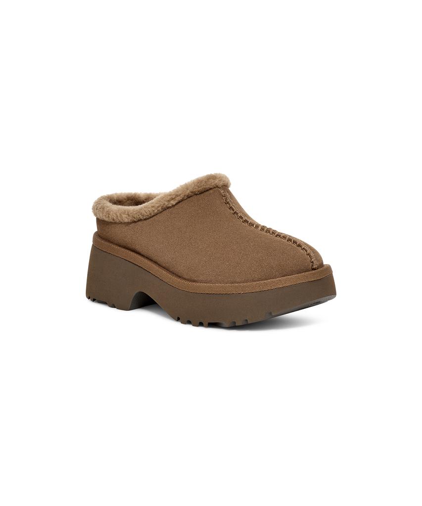 Ugg Round Toe Platform Clogs (New Heights Cozy Clogs) W-Hickory / 1162510Hck