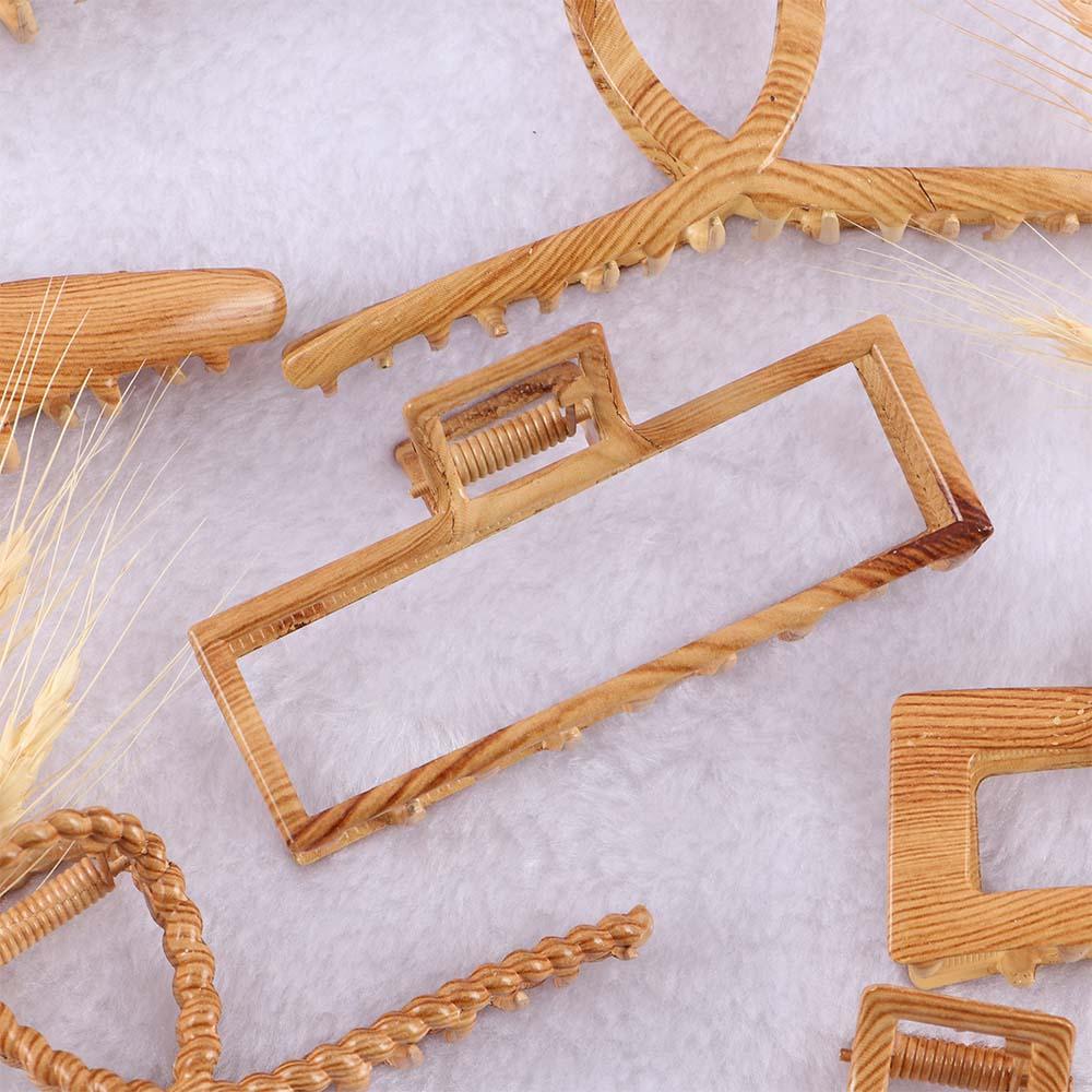 And Autumn Fashion Design Temperament Metal Wood Grain Hair Claws Shark Grab Clip Women Hair Accessories Korean Style Hair Claw
