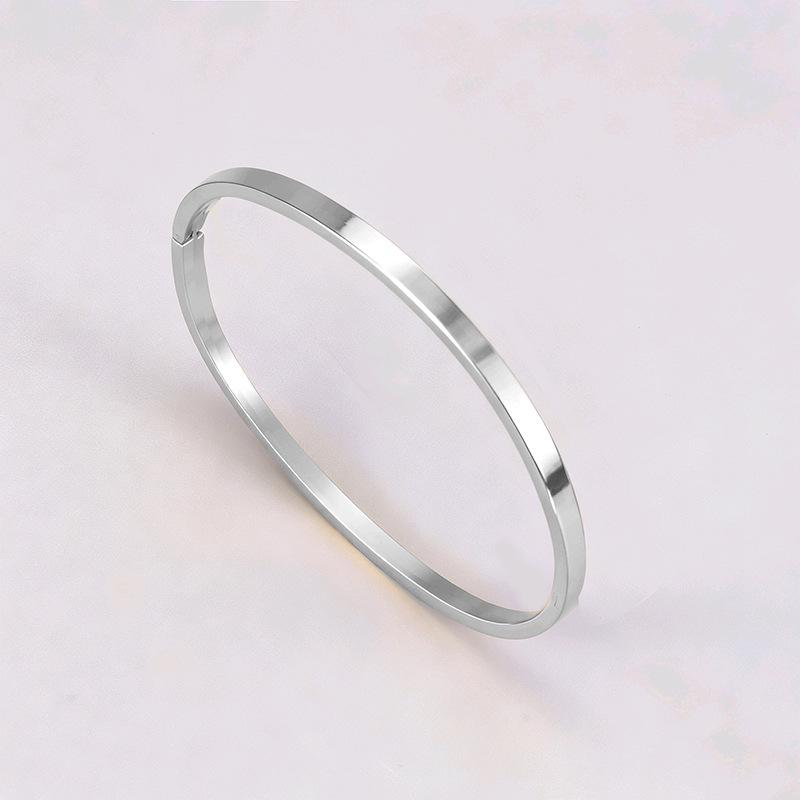 18k Rose Gold Diamond Buckle Bracelet - Korean Stylish Design, High-End Jewelry