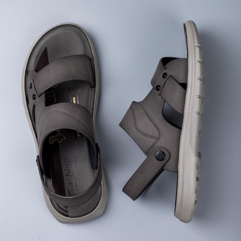 Sandals Men's 2025 Summer New Casual Beach Shoes Men's Leather Fashion Premium Slippers Soft Sole Men's Shoes Trend