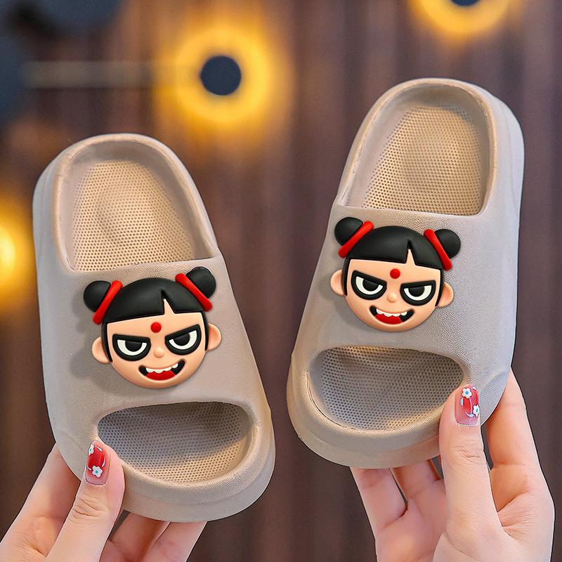 

Nezha slippers for children, boys summer new cartoon soft-soled indoor and outdoor baby beach sandals 24-25Code хаки