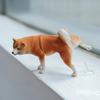 Lustiges Shiba Inu Figuren-Set im Maßstab 1:6 mit Kot & Urinierpfosten Mini-Simulationsmodell Kreatives Feiertags-Geburtstagsgeschenk Heimdekoration