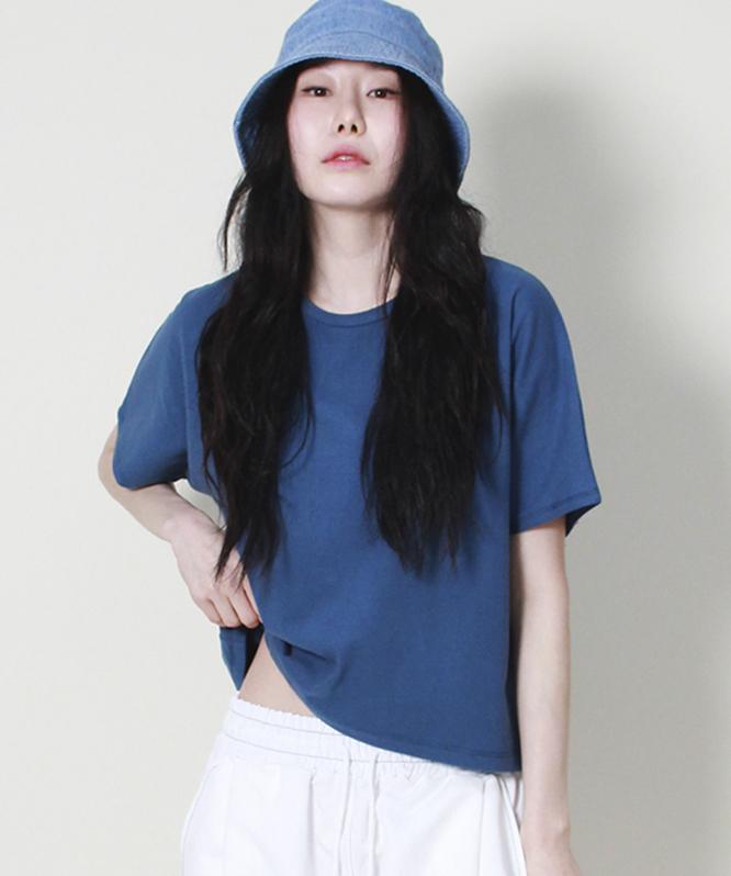 Deumakeu Solid Semi-Crop French Half-Sleeve T-Shirt Blue