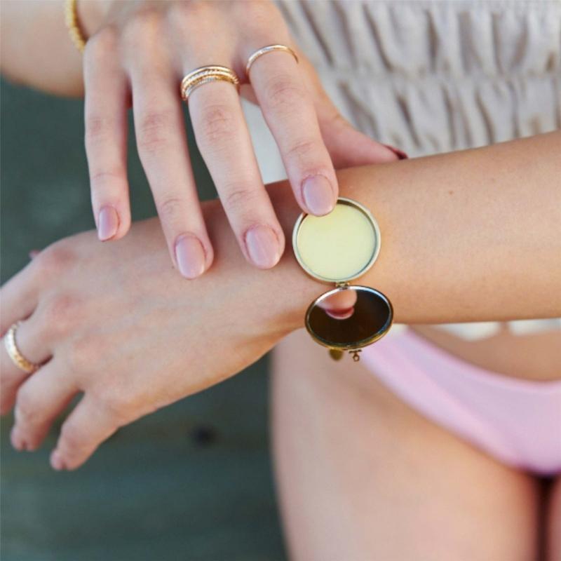 Sturdy Stainless Steel Lipstick Holder Bracelet Featuring Shell Design High Polish Finish for Everyday Wear
