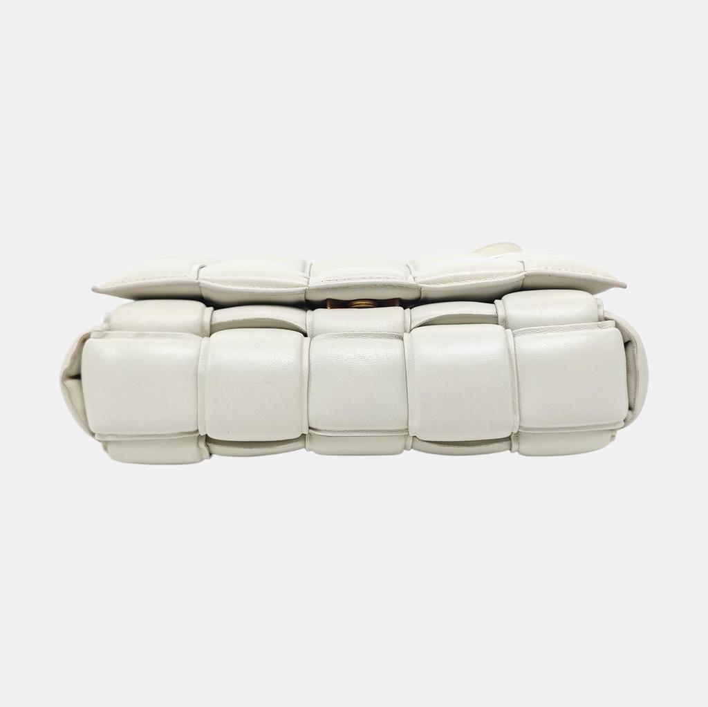 [Pre-Owned] Bottega Veneta Padded Cassette Bag 'White/White-Silver' - Very Good #1K3S9NA