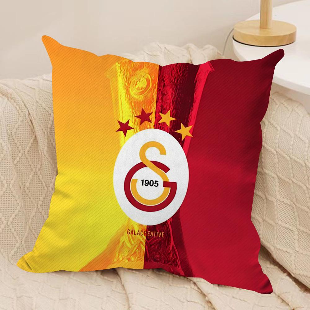 Klubové logo G-GalatasarayS Povlak na polštář Měkká plyšová látka Oboustranně potištěný potah na polštář na pohovku pro všechna roční období Dekorace do domácnosti Dárek