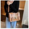 Niche portable high-end backpack retro new simple and versatile small square bag fashion messenger bag