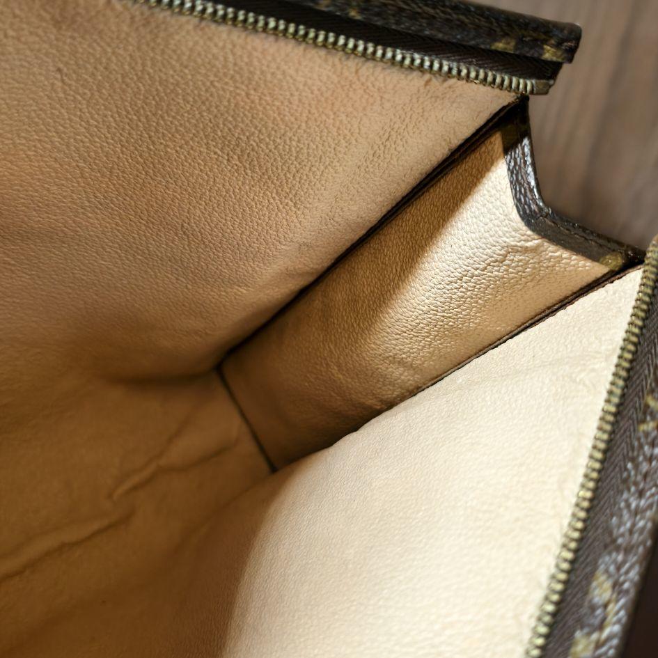 [Pre-Owned] Louis Vuitton Poche Toilette Gm 'Brown Monogram Canvas' - Good #EJCL1V