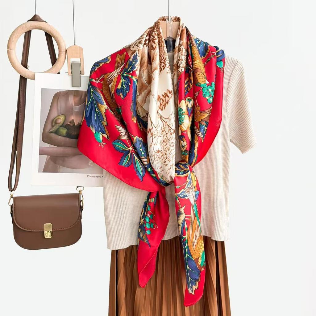New fashion 111 mulberry silk silk scarf, women's Spring Festival gift for elders to keep warm 111 silk collection