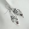 Vintage Metal Personality Design Plant Hand Carved Flower Earrings Inlaid Red Stone Ladies Dangle Leaf Jewelry Earring