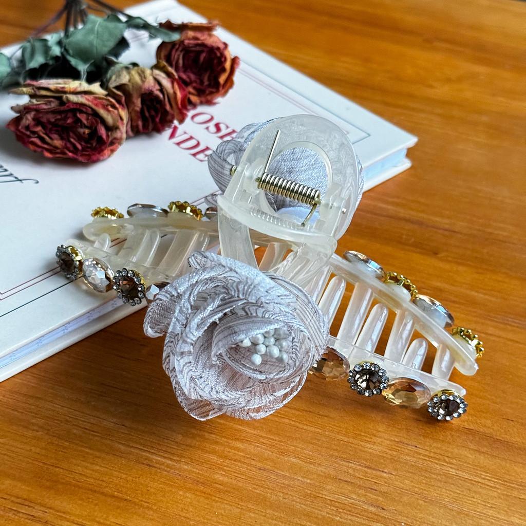 

Elegant Floral Hair Clip With Mixed Materials Featuring Rose Design For Women Fashion Beige13cm
