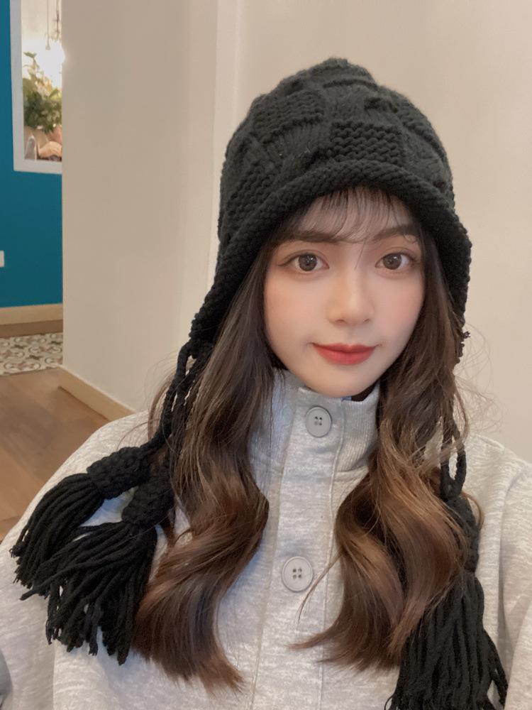 Ear protection wool hat female cute Korean version student versatile knitted hat handmade warm Lei Feng hat moisture and cold protection