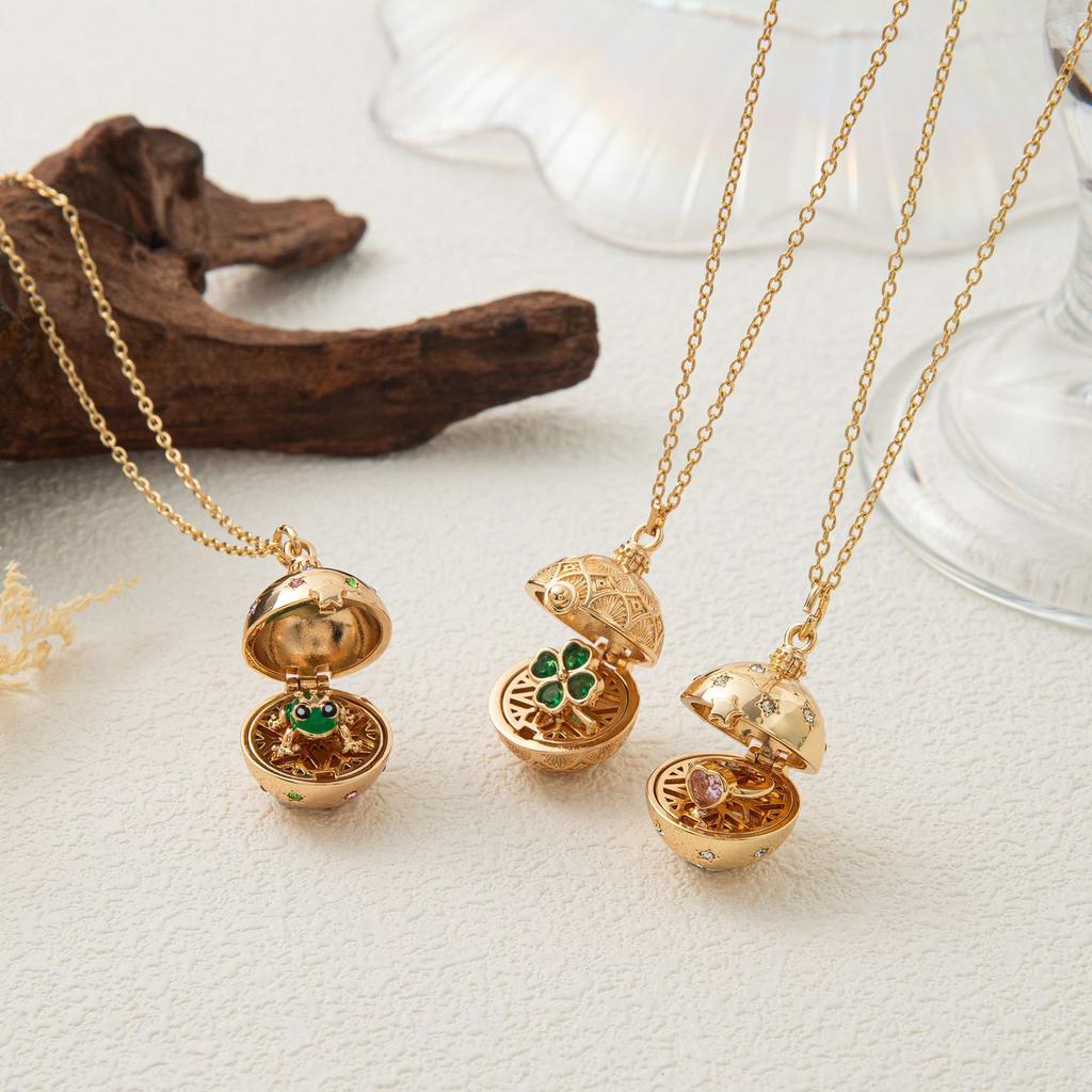 Vintage Four-Leaf Clover Love Frog Open And Close Round Pendant Necklace Round Gift Pendant Fashion Jewelry