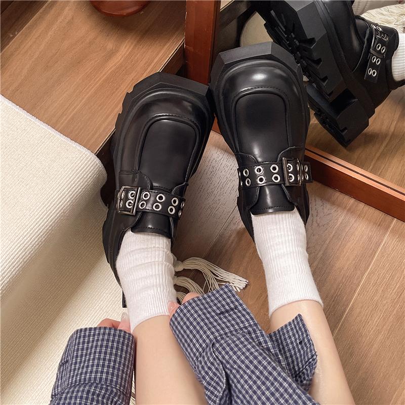 7cm High Womens Leather Loafers Fashion Designer Belt Buckle Women Mary Jane Shoe Retro British Style Thick Sole High Heel Pumps