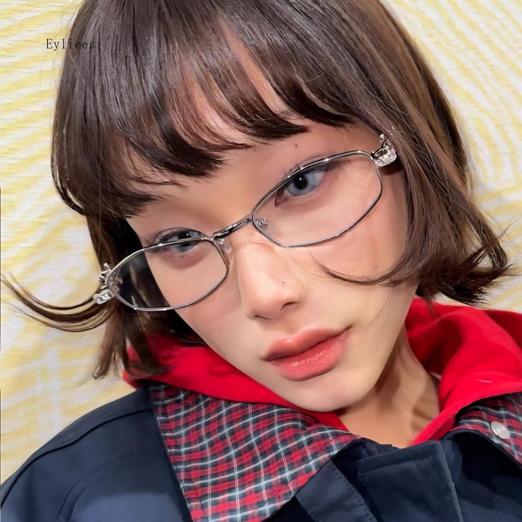 Diamonds Eyeglasses Women Y2K Bling Rhinestone Oval Shades Clear Glasses Frames Metal Silver Fashion Retro Diamond Frame Eyewear