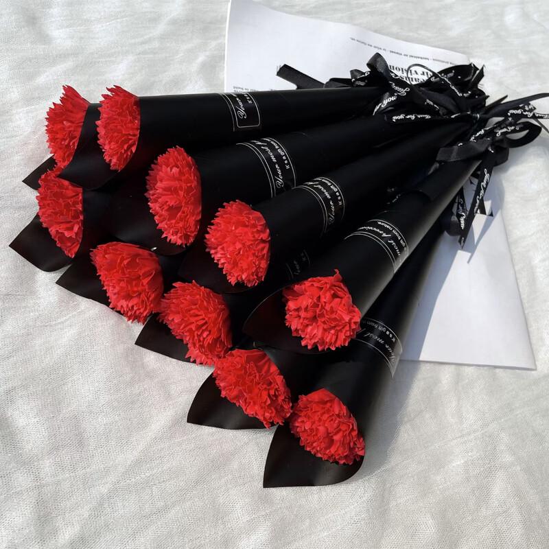 

Carnation Soap Flower Gift Set