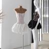 Elegantes Rosen-Bandeaukleid mit Spitzen-Patchwork – Petite-Größen, Frühsommerkollektion 2026