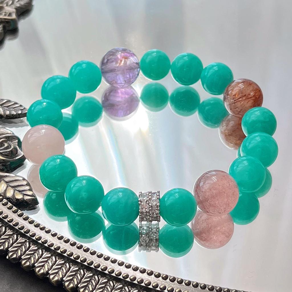 High Quality Natural Tianhe Stone Amethyst Powder Crystal Black Gold Super Strawberry Crystal Bracelet Bracelet.