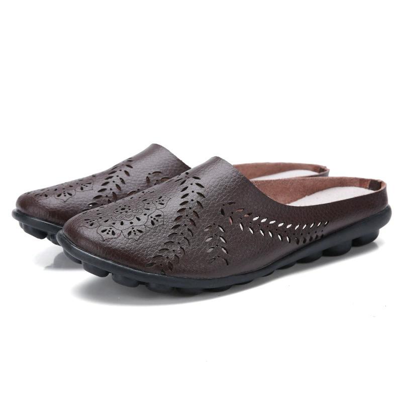 Women's Spring and Autumn Low Top Flat Hollow Beans Women's Single Shoes Large Size Half Slipper