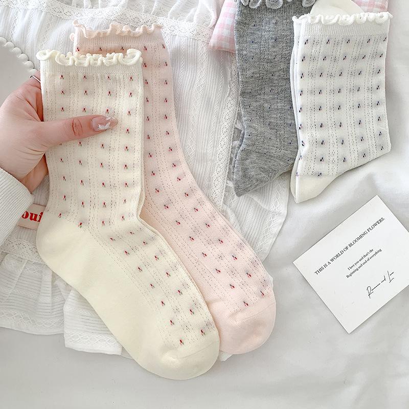 Female Spring and Summer Sweet with Small Broken Flowers and Wood Ear Mesh Breathable Boneless Tube Pile Socks