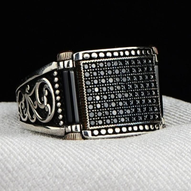 

New Gear Domineering Retro Ring, Black Totem Full Zircon Men s Jewelry. 13 чорний